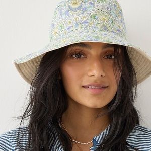 J CREW Liberty Bucket Hat in Ditsy Floral Size M/L NWOT